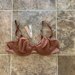 Skims Ultra Fine Mesh Strapless Bra Bronze Size 36A